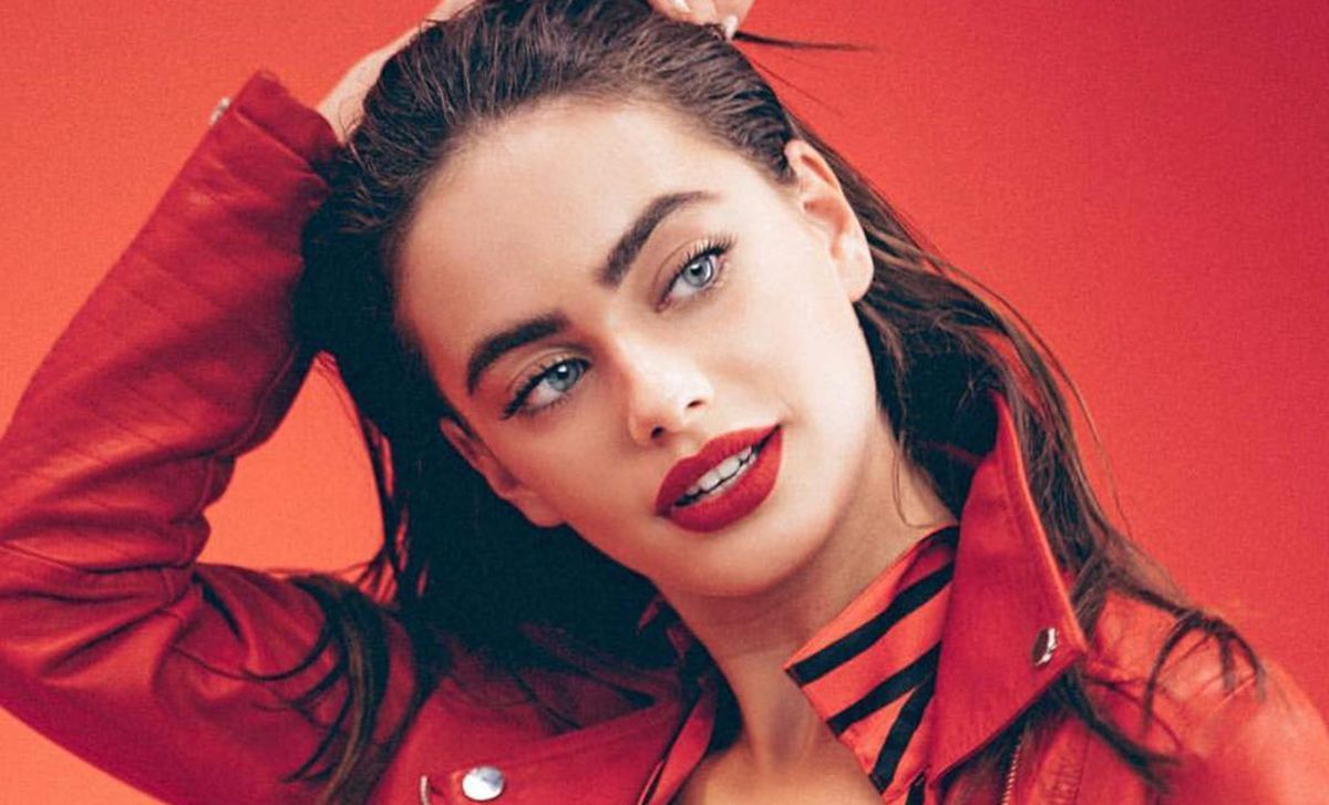 Як змінювалася власниця найкрасивішого обличчя у світі Яель Шелбіа: фото 18+