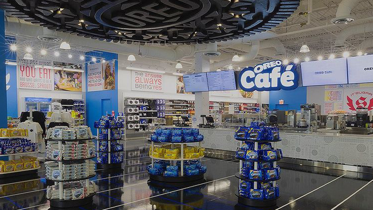 Рай для любителів солодощів: бренд Oreo відкрив своє перше в історії кафе