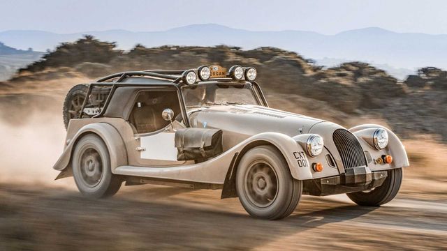 Morgan представив унікальний позашляховик в стилі ретро - фото 471380