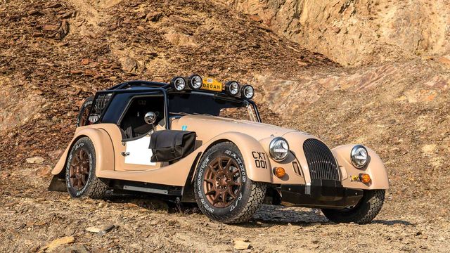 Morgan представив унікальний позашляховик в стилі ретро - фото 471381