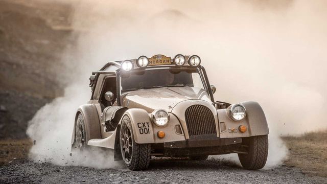 Morgan представив унікальний позашляховик в стилі ретро - фото 471383