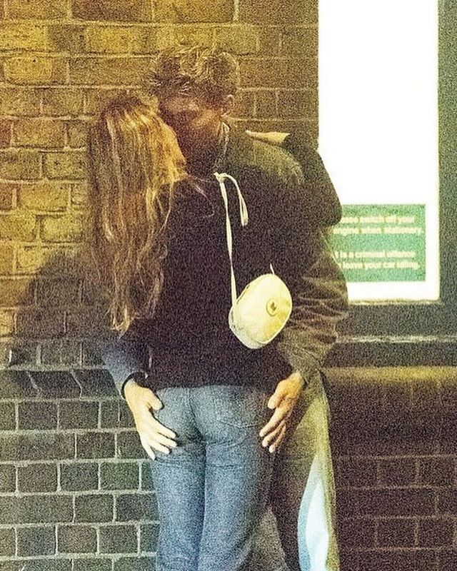 Дочку Джонні Деппа і Ванесси Параді запідозрили у новому романі - фото 471916