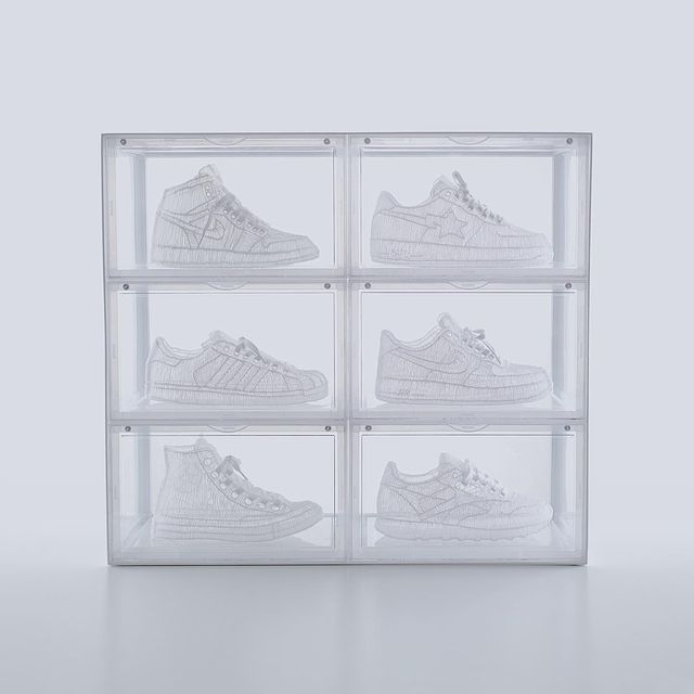 Дивіться, як художник створює скелети культових кросівок - фото 472252