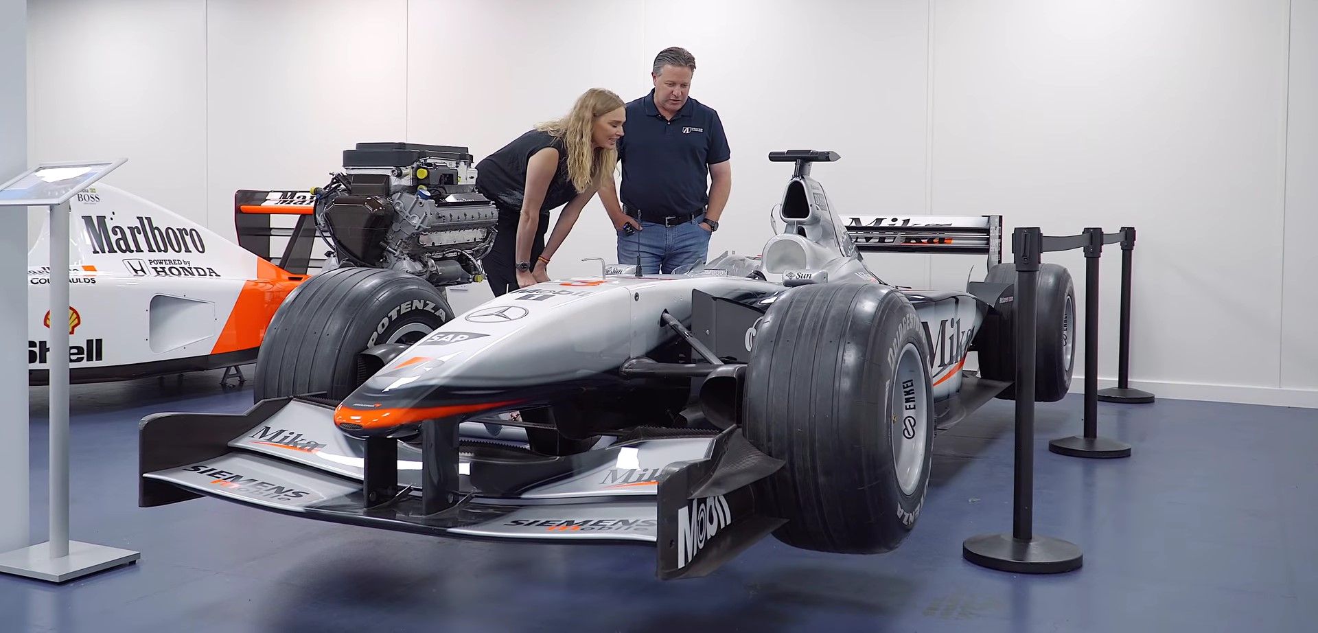 Чемпіонські авто: глава команди McLaren показав свою колекцію спорткарів