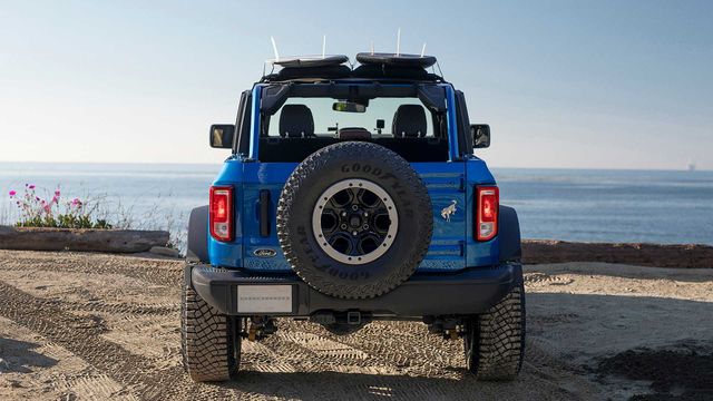 Ford показав концепт Bronco Riptide для любителів активного відпочинку - фото 473105