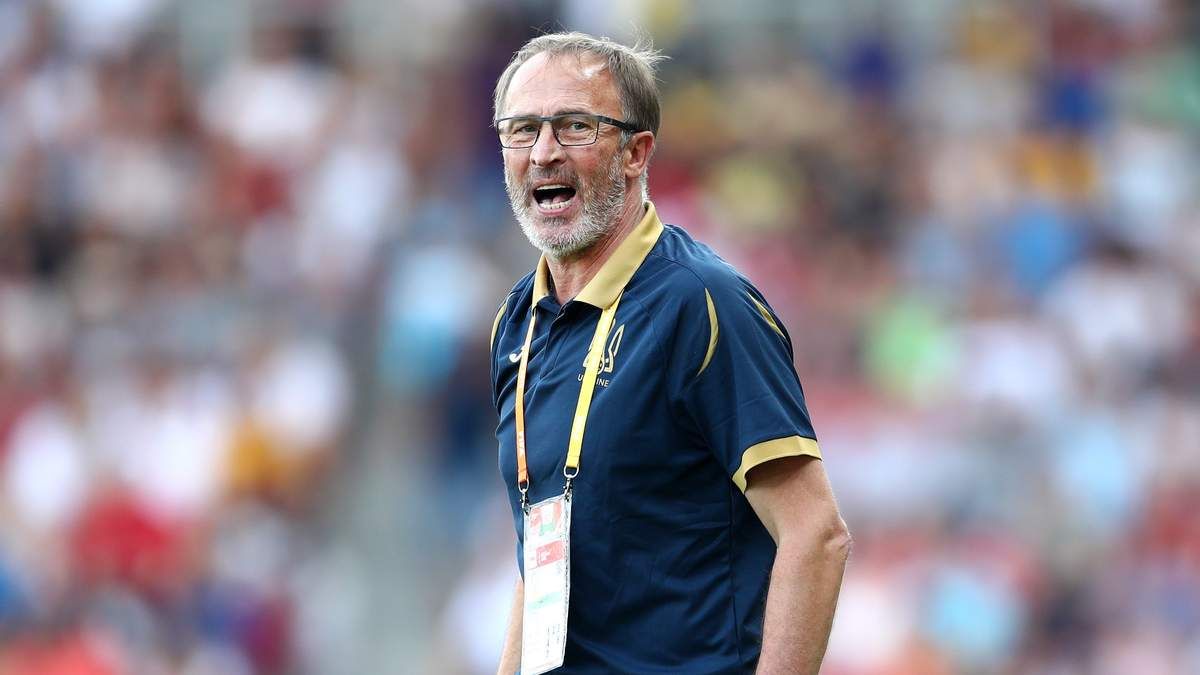 Новий тренер збірної України з футболу проїхався у метро: фотофакт