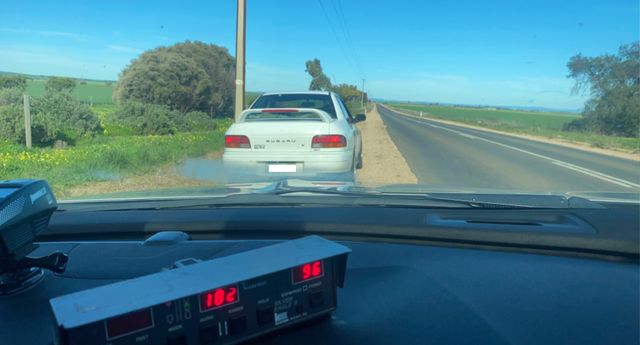 80-річний водій Subaru перевищив швидкість на 82 кілометри на годину - фото 473433