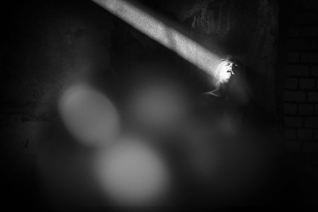 Фотограф зняв 15 жінок під час досягнення оргазму: спокусливі фото - фото 473452