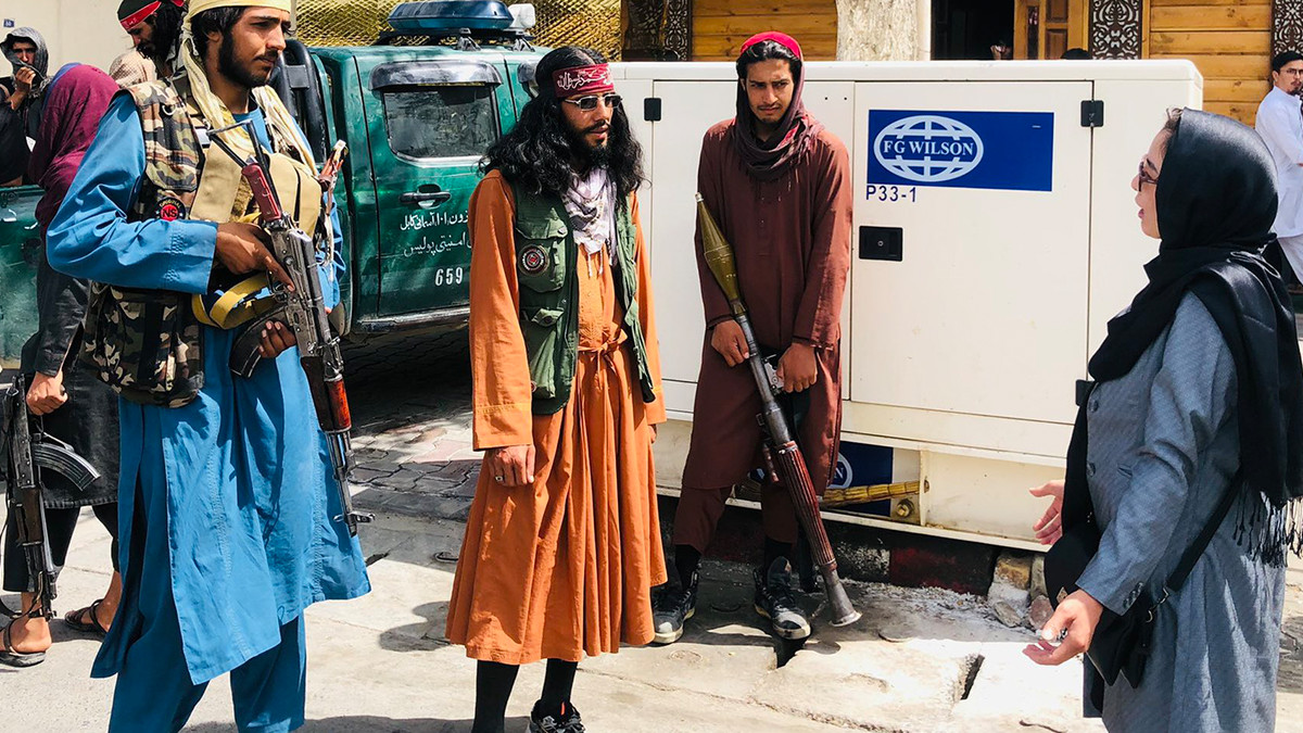 Фото стильного бойовика "Талібану" - фото 1
