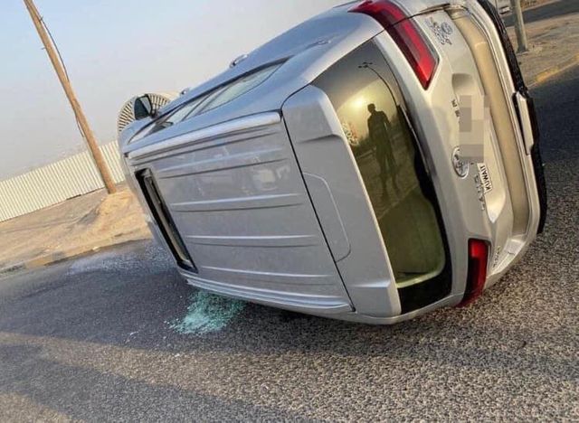 Новенький Toyota Land Cruiser 300 розбили відразу після покупки: епічні фото - фото 473570