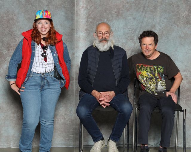 Зірки Назад в майбутнє зустрілися через 36 років після виходу фільму: ностальгійне фото - фото 473832