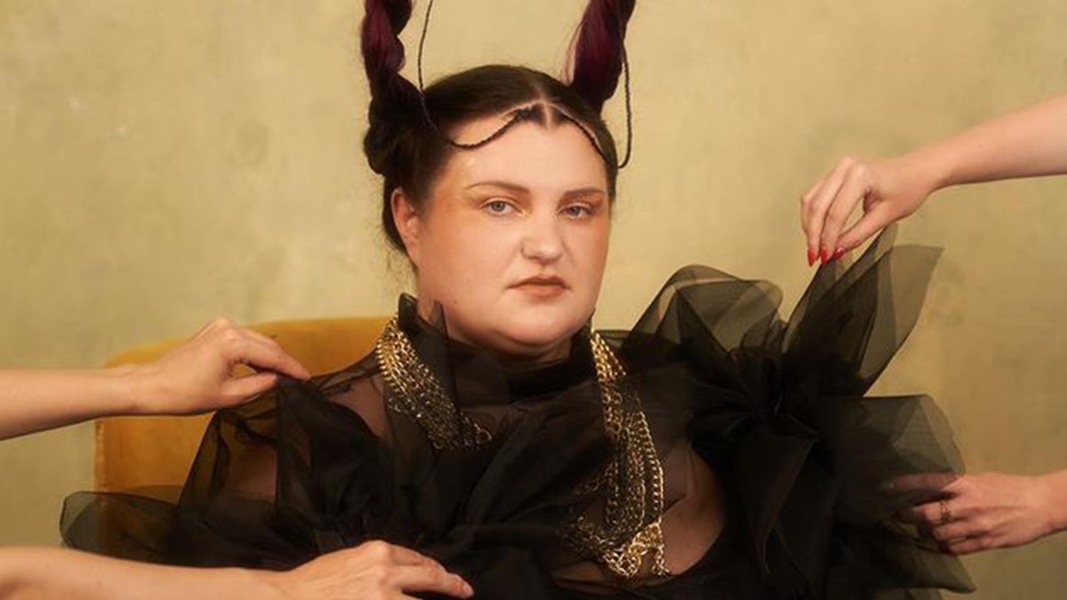 Реперка alyona alyona зізналася, скільки витрачає на себе в місяць