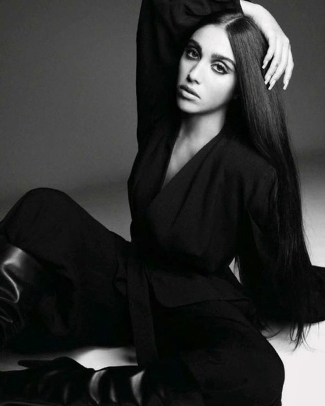 24-річна дочка Мадонни знялася у фотосесії для паризького Vogue - фото 474675