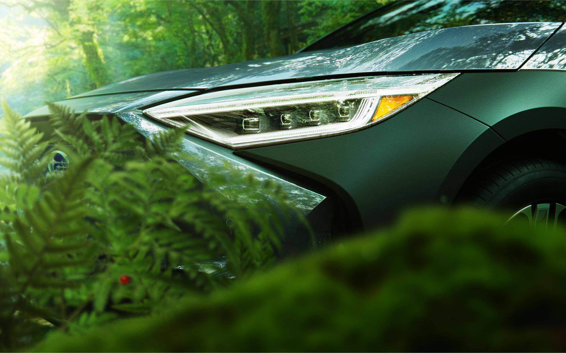 Subaru показала на свіжих фото новий електромобіль Solterra