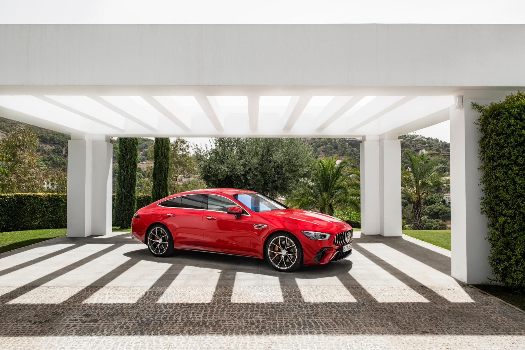 Представлено найпотужніший Mercedes-AMG з двигуном на 843 "конячки"