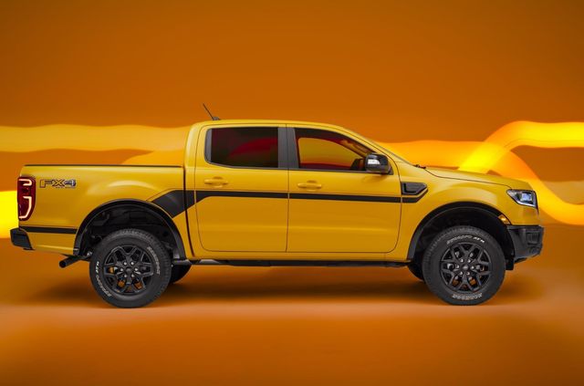 Ford 'відродив' пікап Ranger Splash, який випускався у 90-х роках - фото 474806
