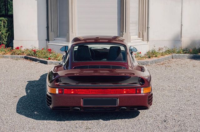 Унікальний Porsche шейха Катару пустять з молотка: у скільки оцінили авто - фото 474824