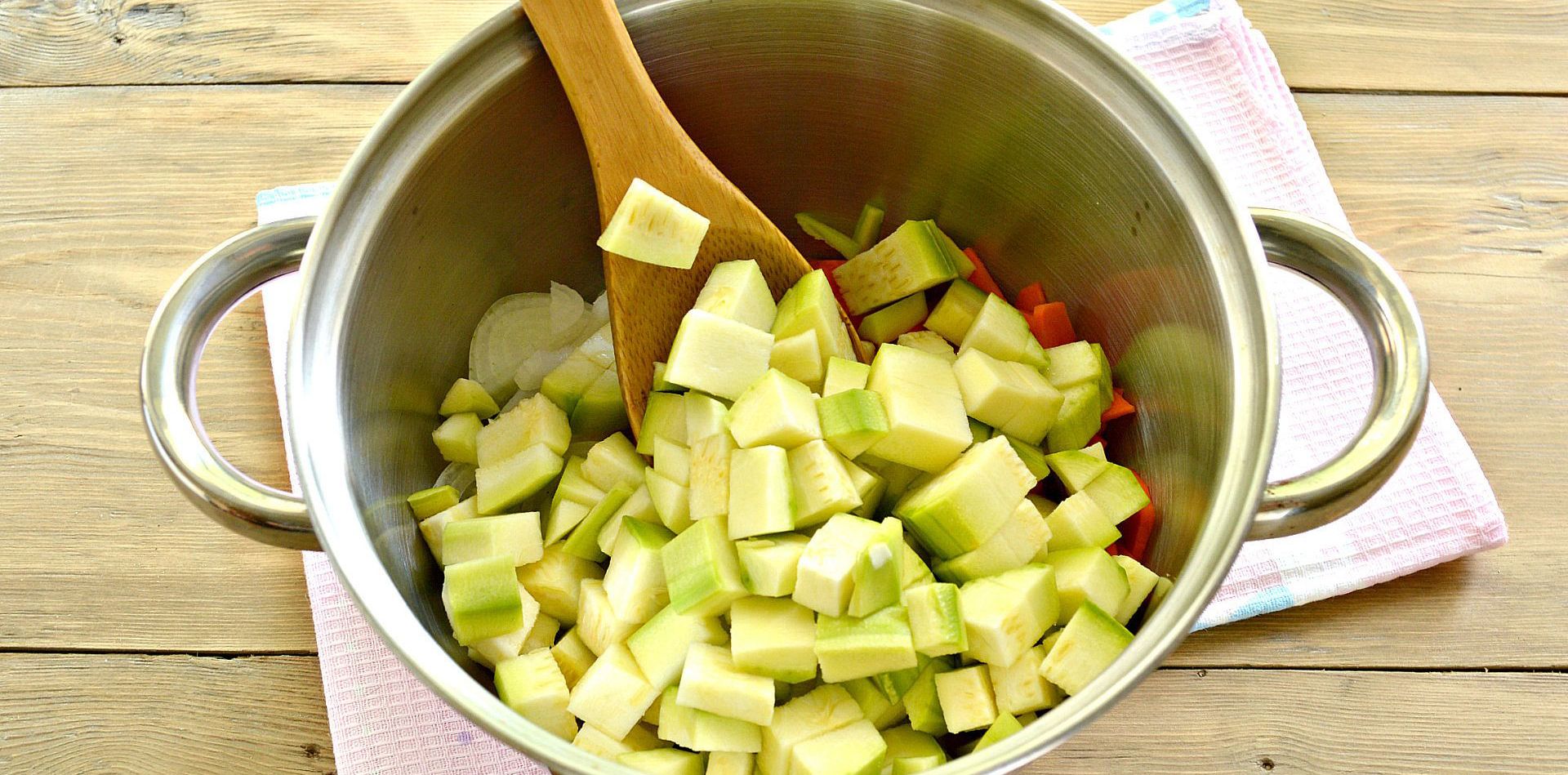 Як приготувати смачнюще кабачкове лечо