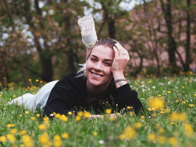 Найгарячіші образи Ольги Харлан за всю кар'єру: добірка фото іменинниці (18+) - фото 475343