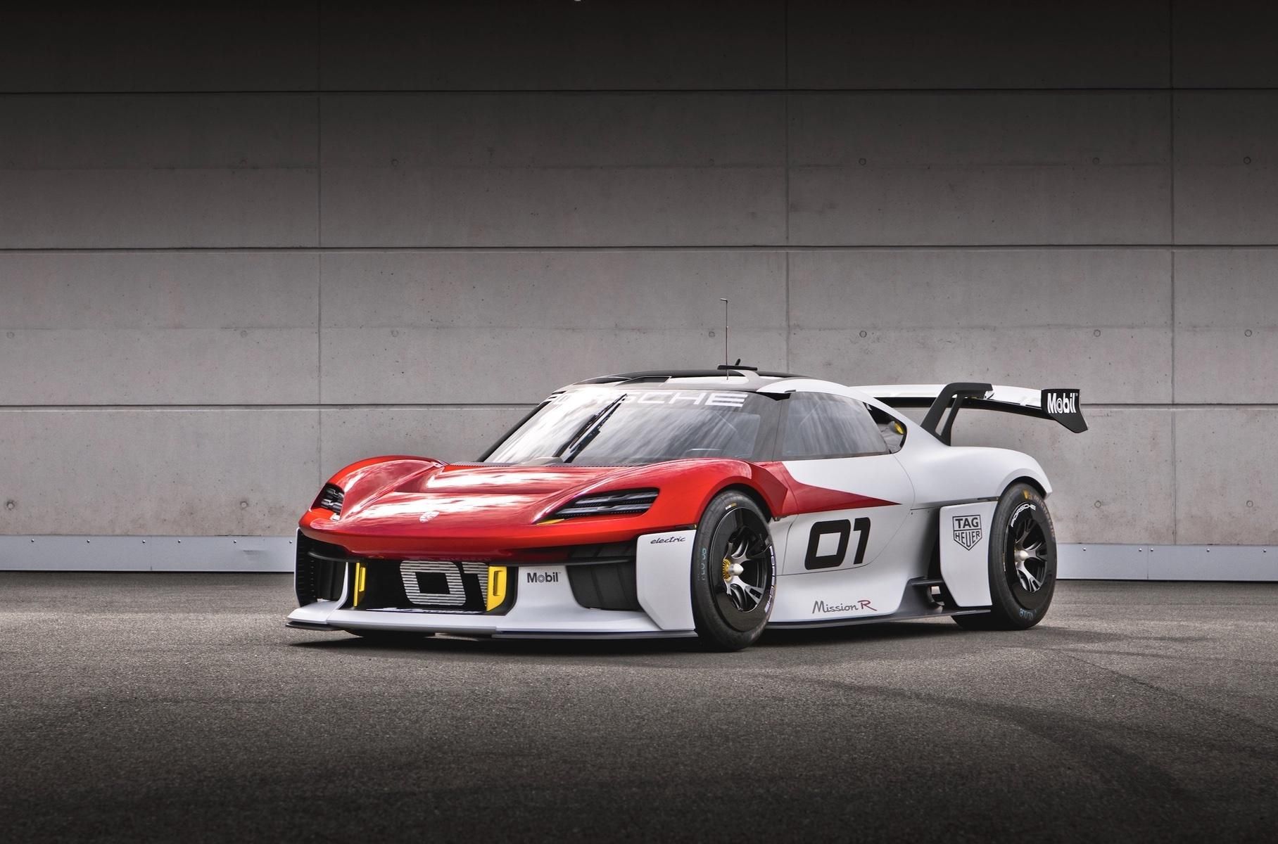 Нове 1100-сильне купе від Porsche демонструє низку інноваційних рішень