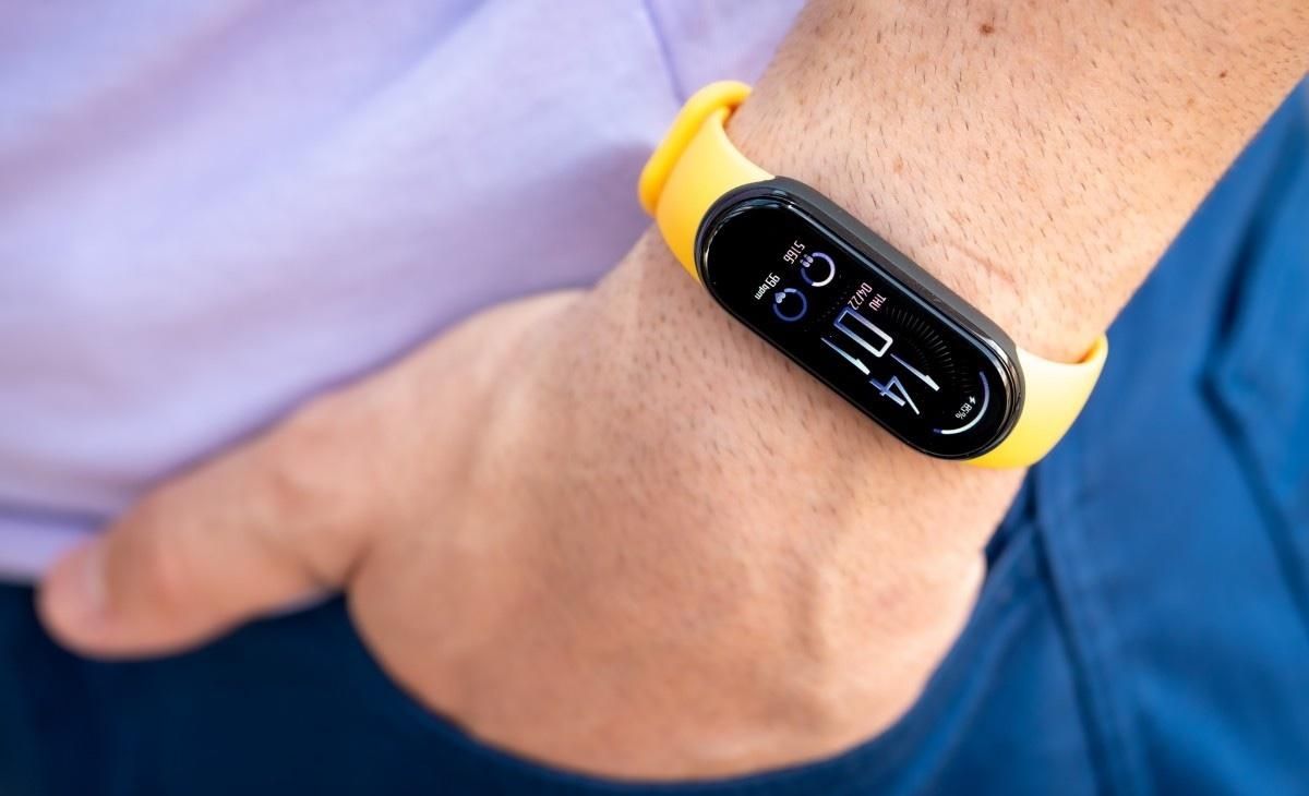 Xiaomi за кількістю наручних гаджетів обійшла Apple - фото 1