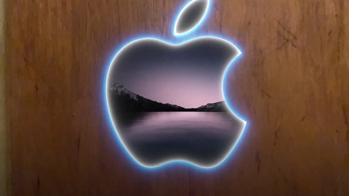 На сайті Apple ентузіасти знайшли пасхалку до нової презентації: що вона означає – відео - фото 1
