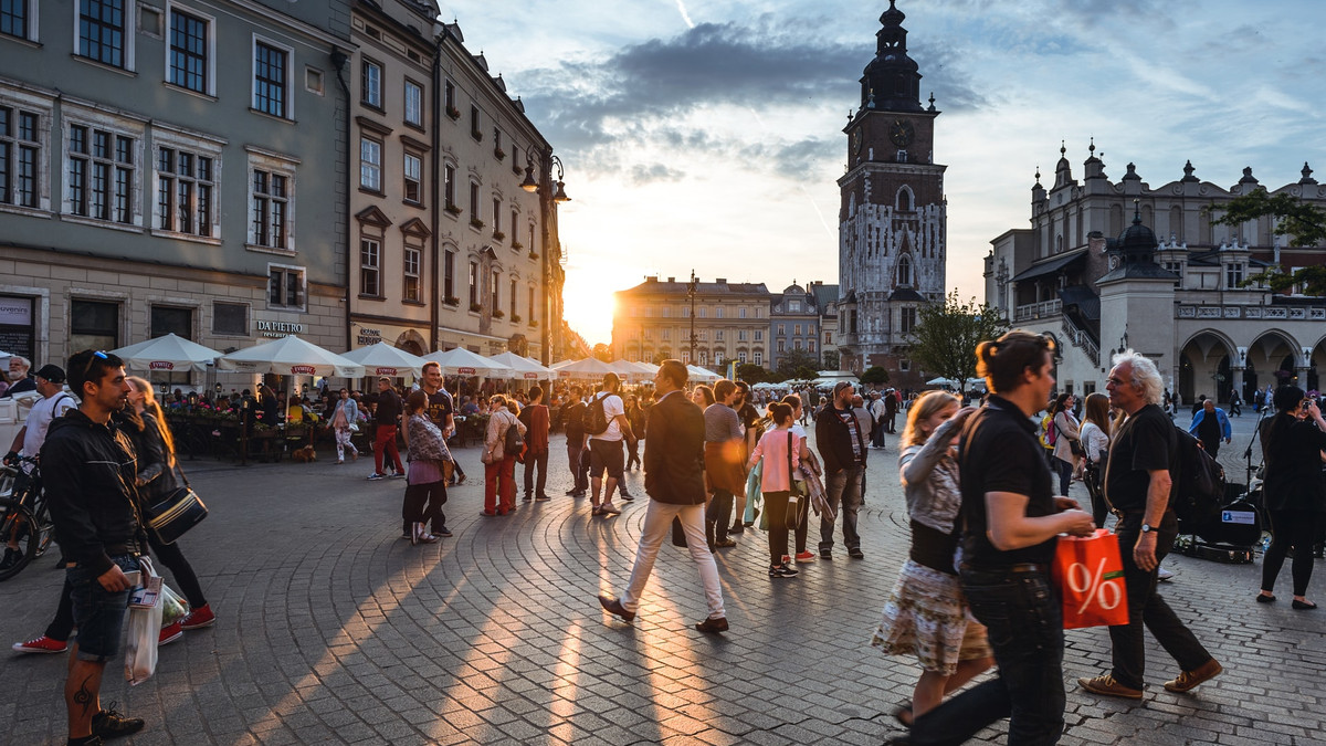 Польща відкрилася для українських туристів - фото 1