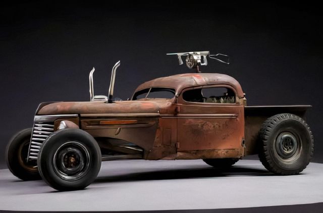 Колекцію унікальних авто з фільму Шалений Макс пустять з молотка: фото - фото 476619