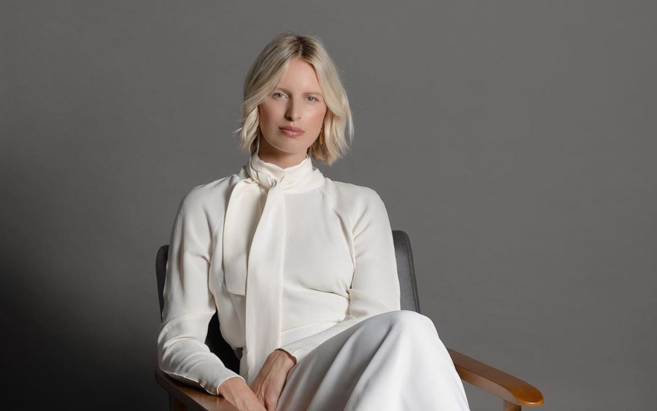 Кароліна Куркова знялася у стилі 1920-х для Vogue Czechoslovakia: ефектне фото