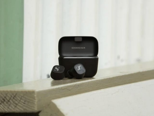 Sennheiser CX Plus: безпровідні навушники з привабливою ціною та автономністю - фото 476938