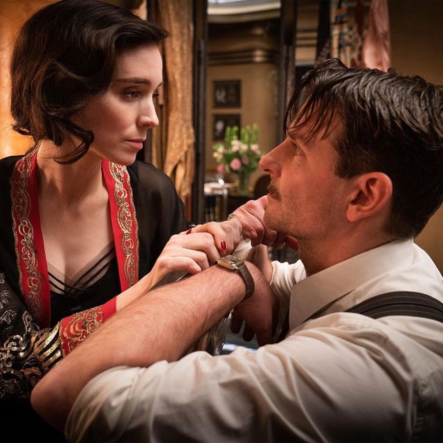 Алея кошмарів: дивіться кадри з фільму з незрівнянною Кейт Бланшетт - фото 477118