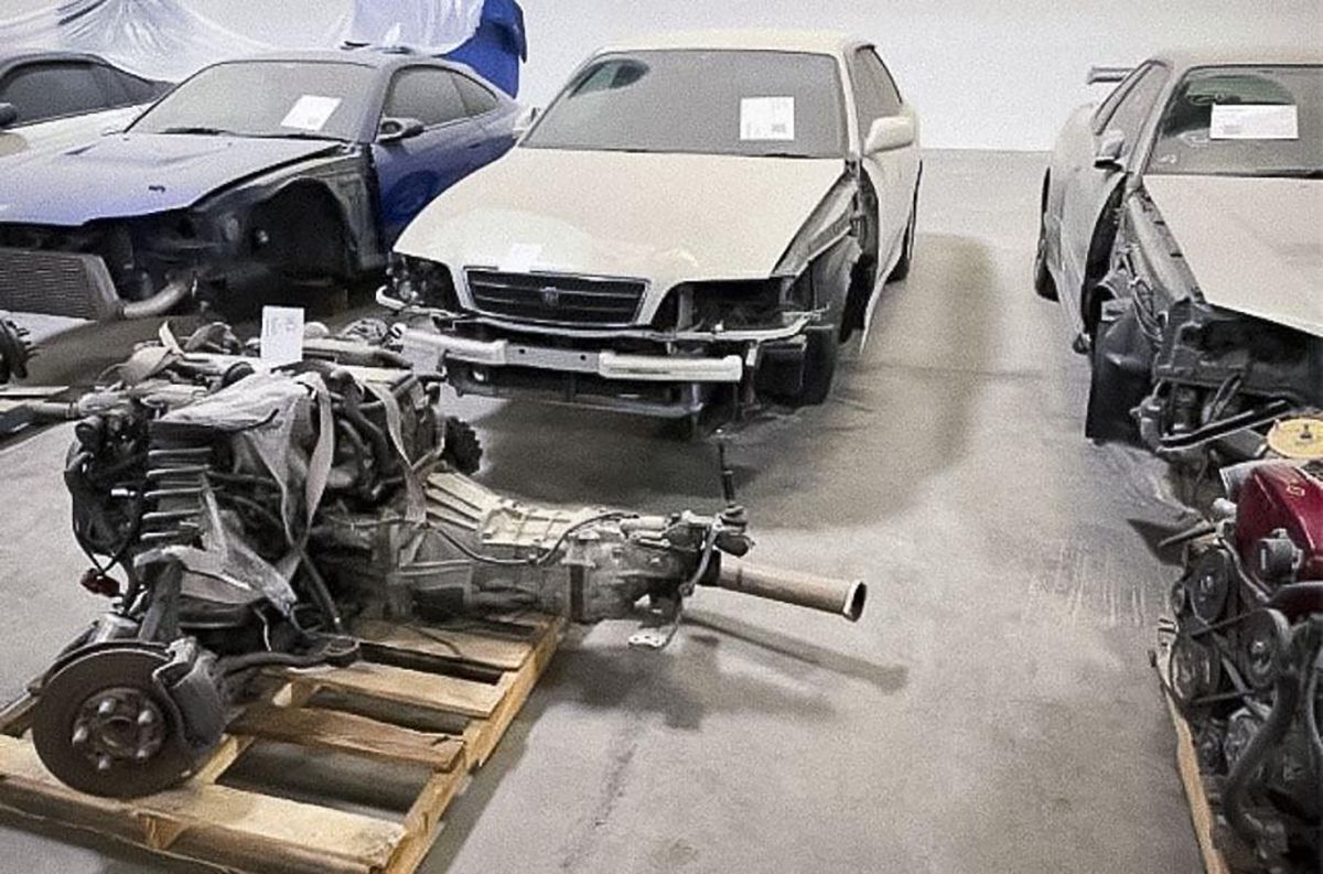 У США на торги виставили ангар японських авто: що з ними не так