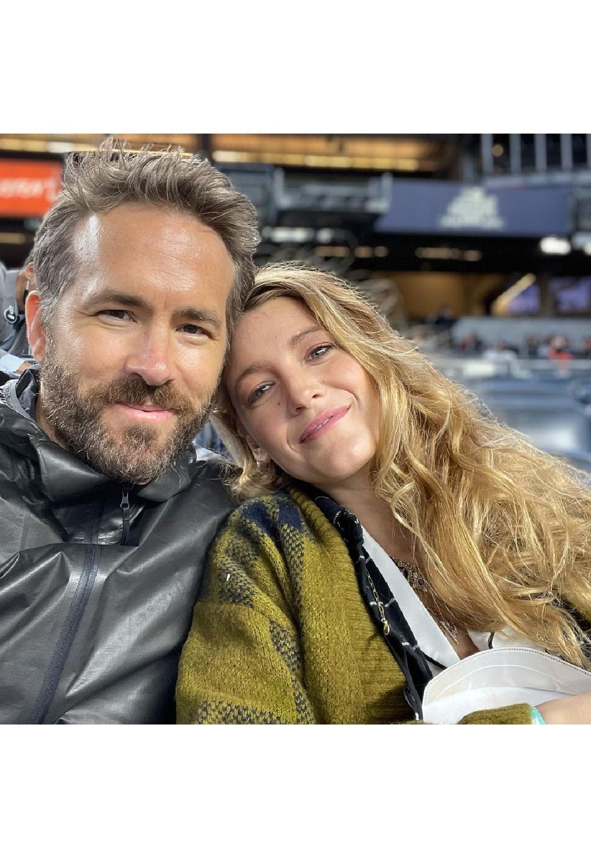 Блейк Лайвлі знову пожартувала над Раяном Рейнольдсом у новій рекламі: фото