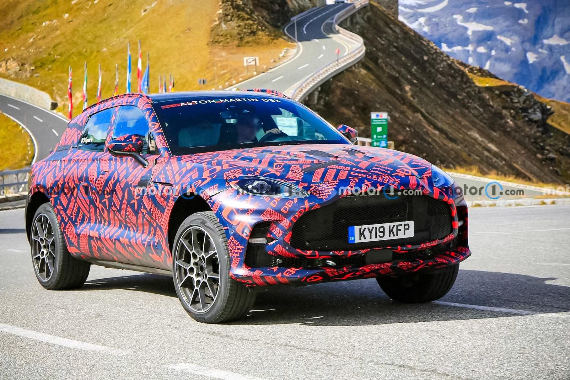 Шпигунам вдалося зняти потужний кросовер Aston Martin DBX