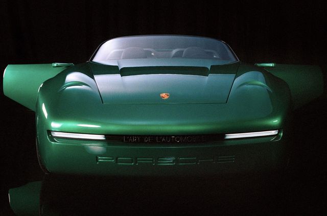 Бренд вуличного одягу перетворив Porsche 968 на футуристичний родстер - фото 478864