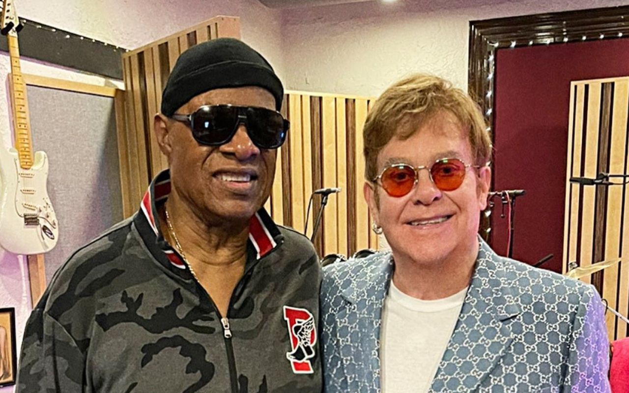 Finish Line: Елтон Джон і Стіві Вандер випустили спільну пісню