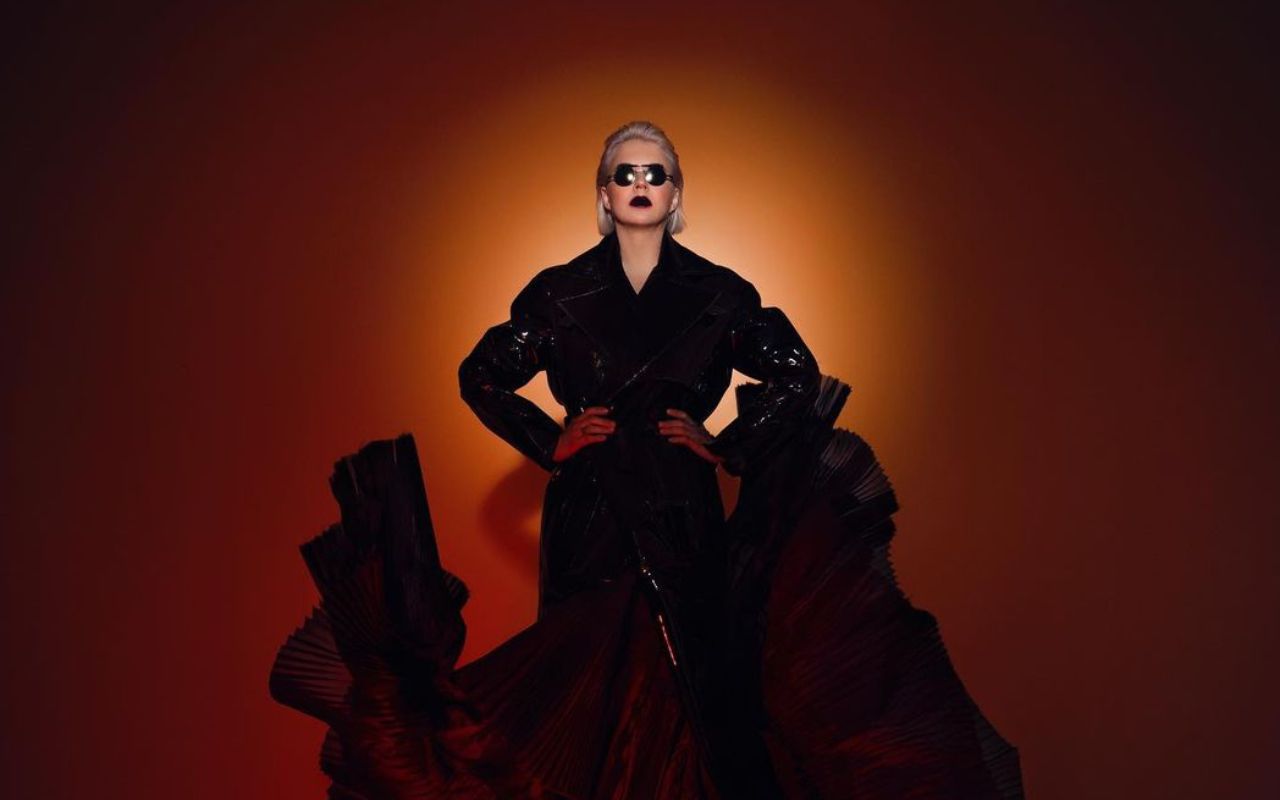 Справжня атака клонів: ONUKA представила стильний кліп на пісню GUMA