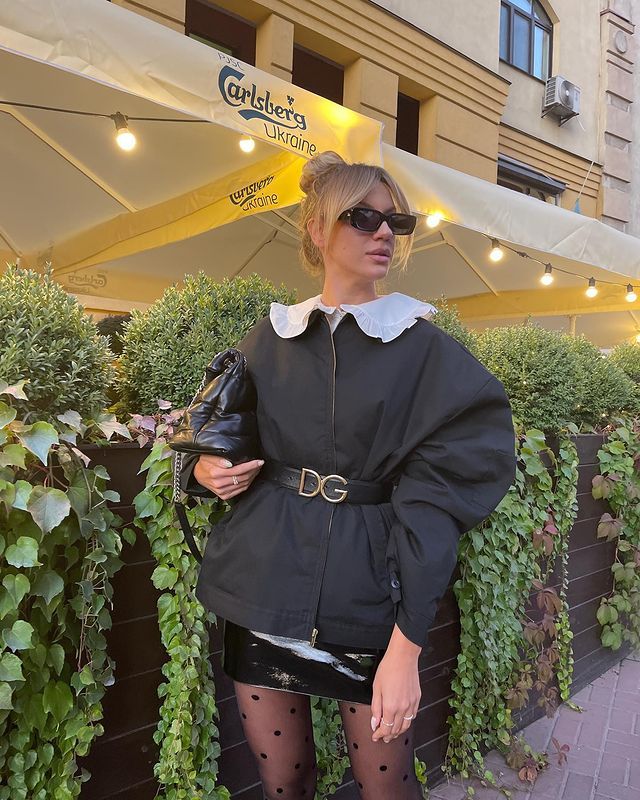 Леся Нікітюк похизувалася зухвалим образом у шкіряній міні - фото 479247