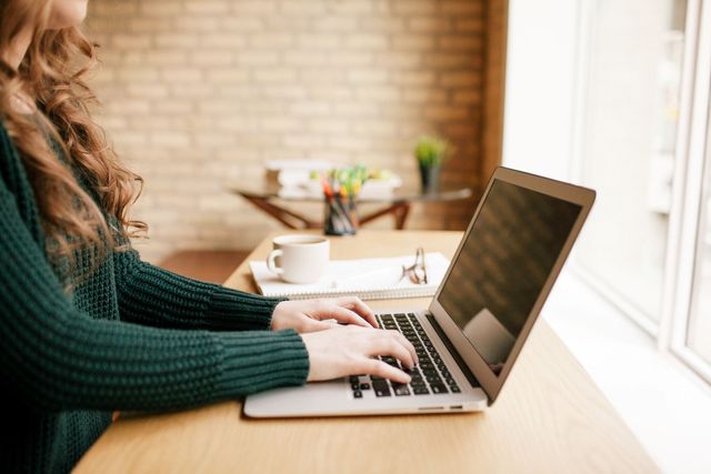 Робота за комп'ютером - фото 479476