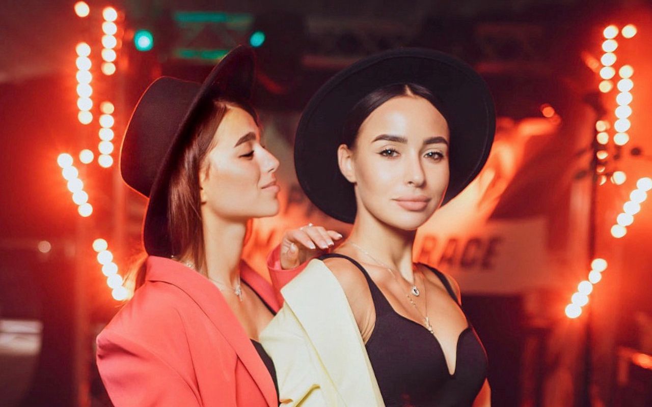 Слухайте пісню Empire від гурту Sestra - фото 1