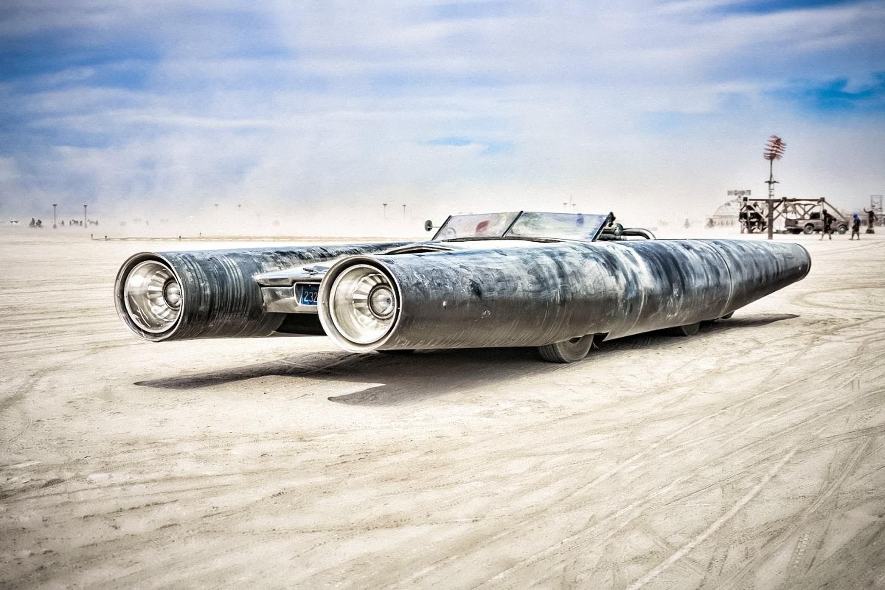 Організатори фестивалю Burning Man продають унікальні "автомобілі-мутанти": фото