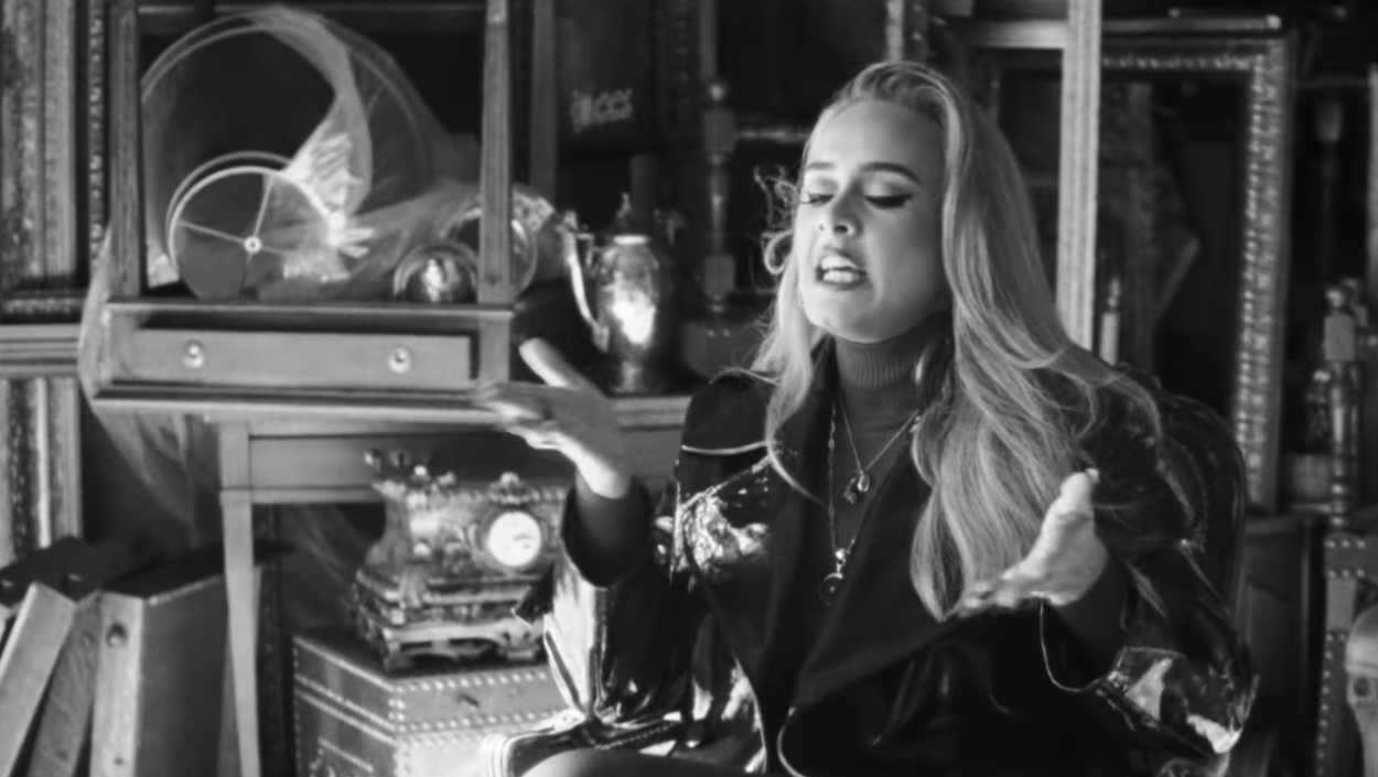 Adele – Easy On Me: слухайте першу за 6 років пісню співачки, яка побила світовий рекорд