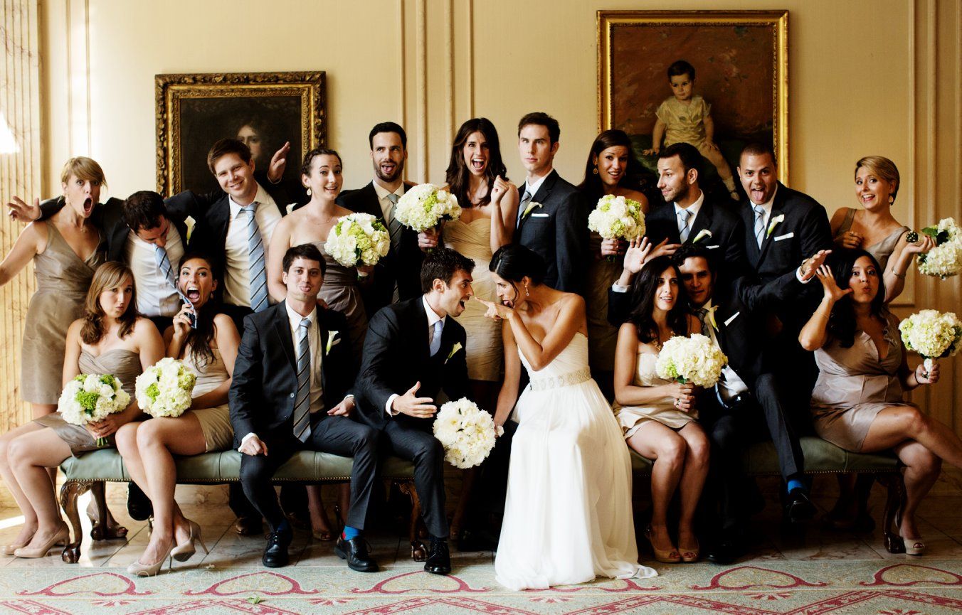 У Tinder з'явився пошук партнерів для відвідування весілля - фото 1