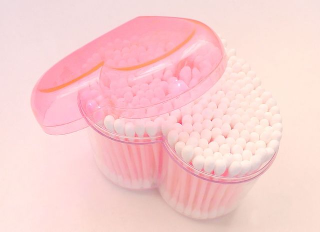 Шкода ватних паличок - фото 481054