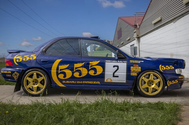 Subaru Impreza, що набрала очки у світовому ралі, продадуть за рекордну суму - фото 481080