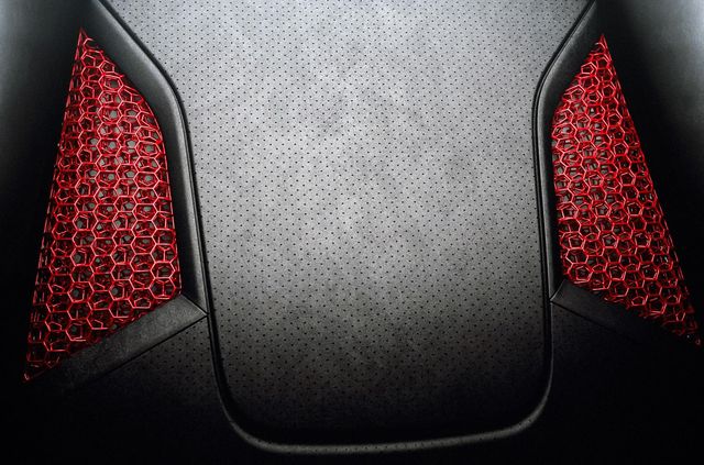До чого дійшов прогрес: Porsche почала друкувати сидіння на 3D-принтері - фото 481095