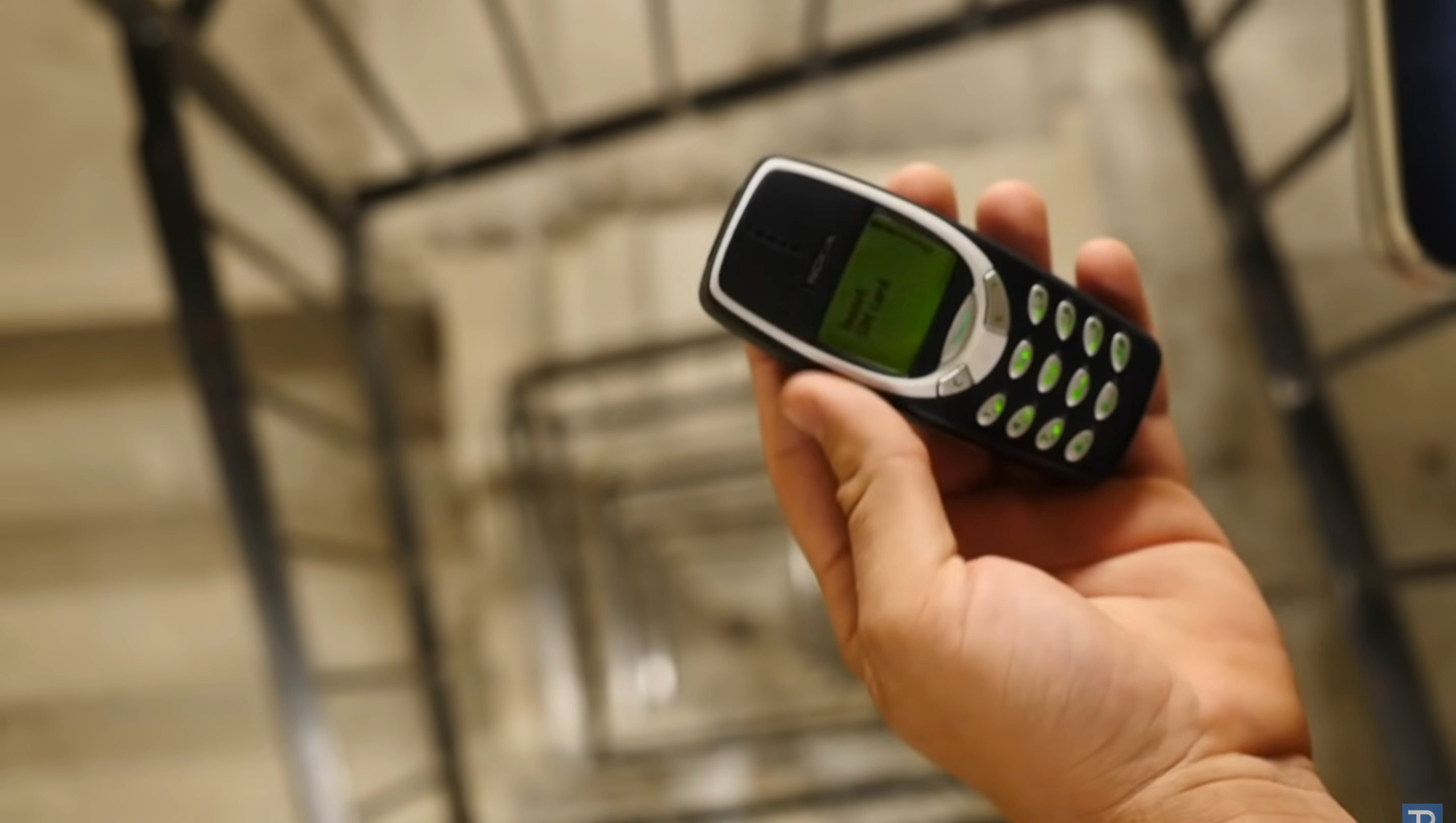 Чи пережив iPhone 13 Pro падіння з 20 поверху - фото 1