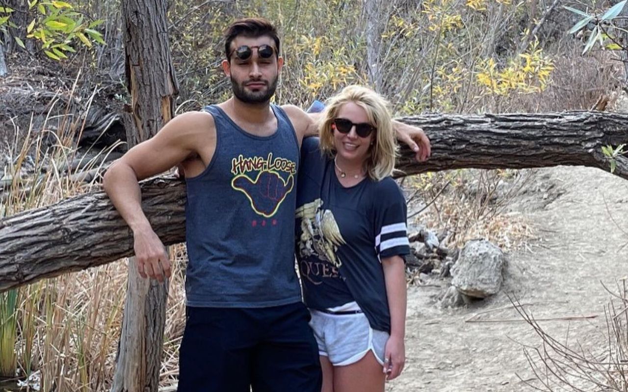 Брітні Спірс відсвяткувала Різдво у жовтні та вразила прихильників черговою заявою