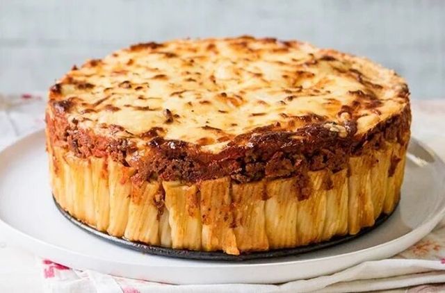 Пиріг, буріто, кекс: ТОП 5 рецептів незвичних страв з макаронів - фото 481215