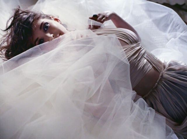 Найгарячіші образи Вайнони Райдер за всю кар'єру: добірка фото іменинниці (18+) - фото 481280